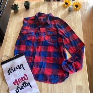 Women’s American Eagle Flannel